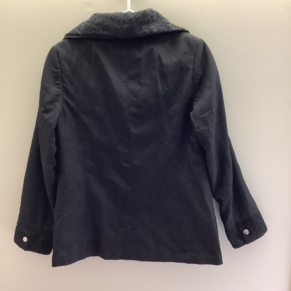 Apropos Black Ruched Collar Jacket - Picture 6 of 7